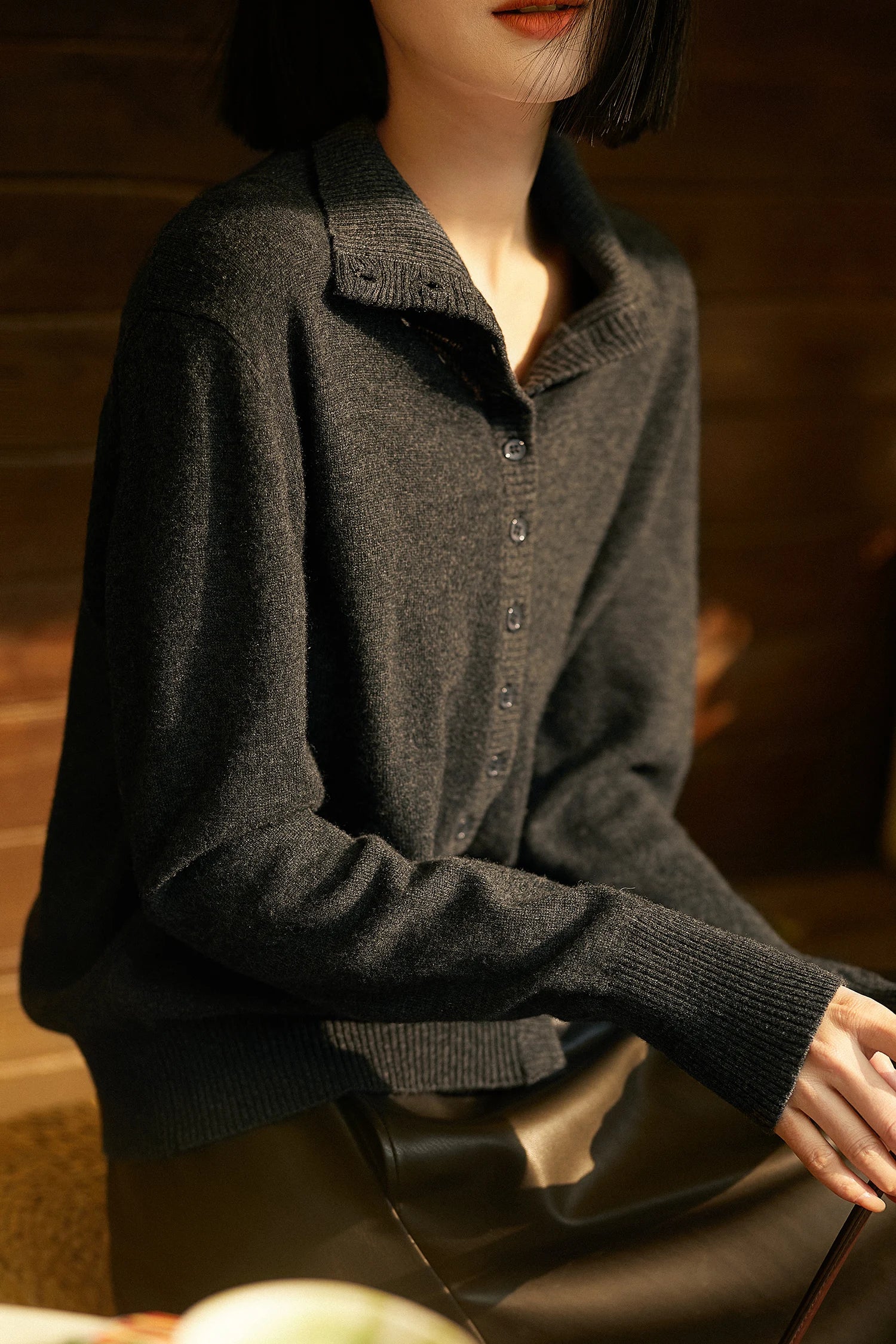 Vercelli Cashmere Button Sweater - Image 9