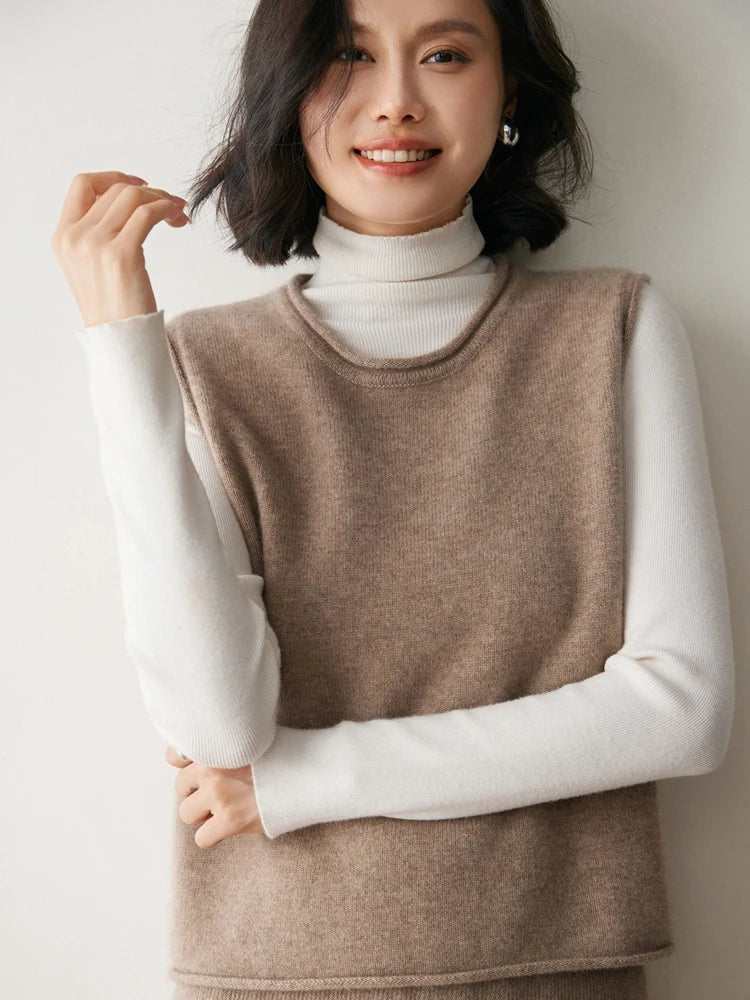 Verona Cashmere Vest - Image 13