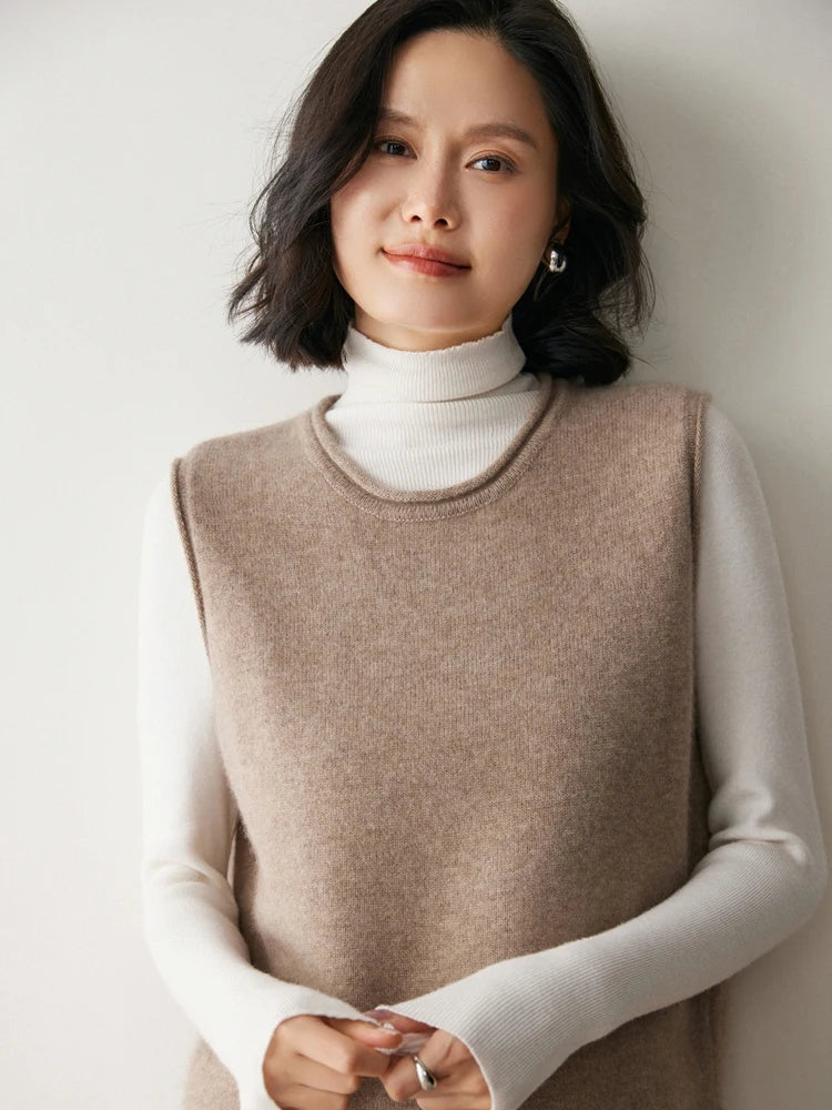 Verona Cashmere Vest - Image 14