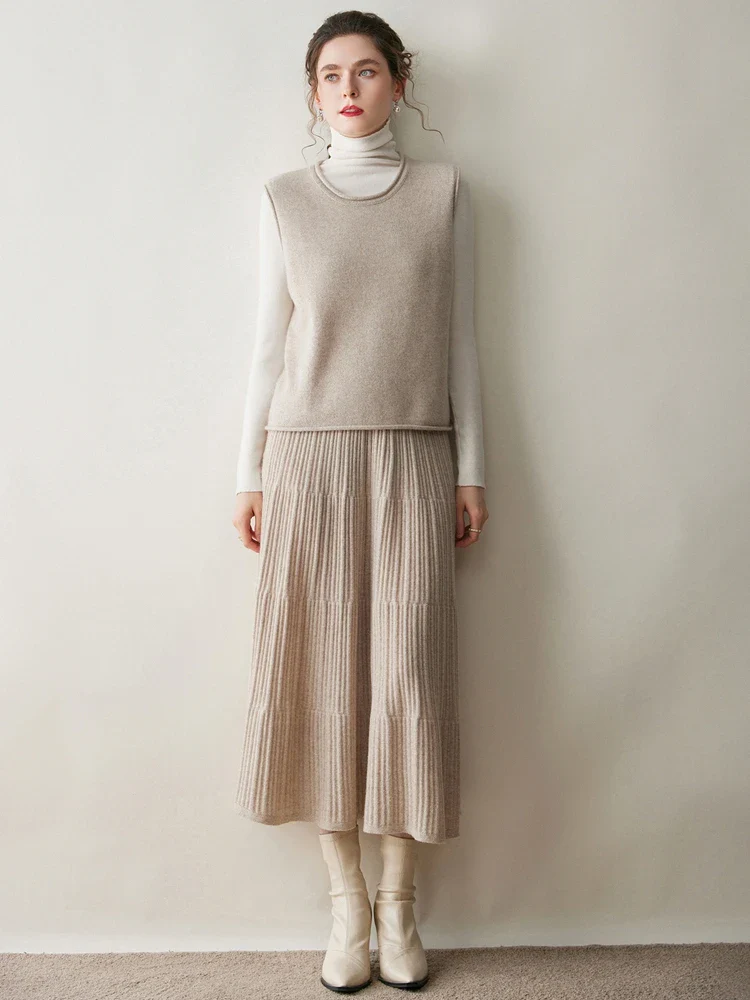 Verona Cashmere Vest - Image 22