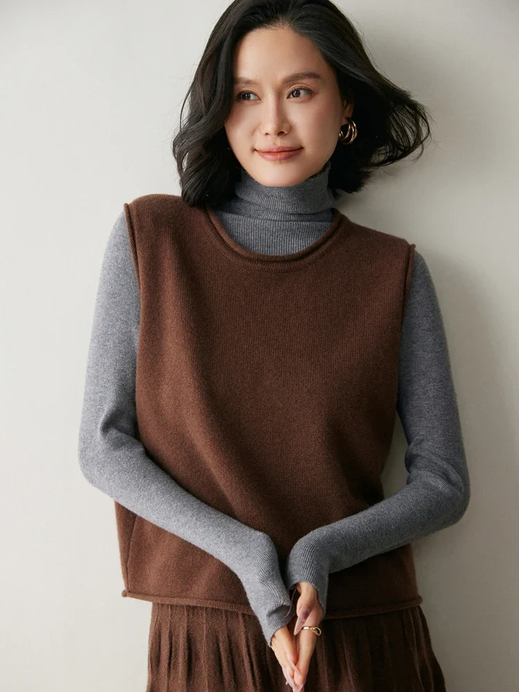 Verona Cashmere Vest - Image 31