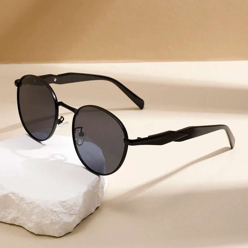 Vincenzo Heritage Frames - Image 7