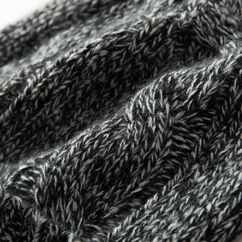 Wren Cable Cashmere Beanie - Image 3